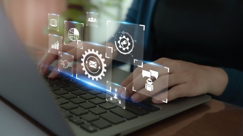 Shutterstock_2358805037.